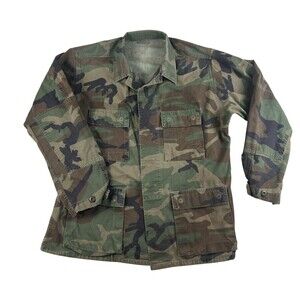 Vintage US Army Jacket Mens Medium Woodland Camo BDU Field Coat Military 80s